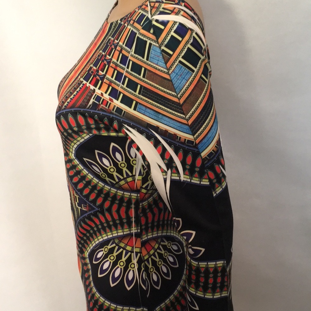 Colorful Tribal Print Bodycon Low-Back Dress - Picture 11 of 16